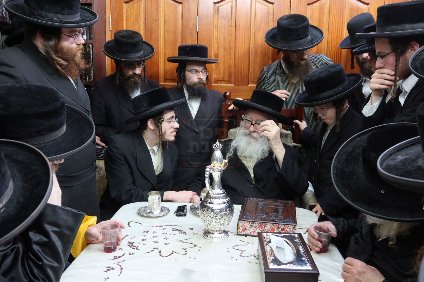 מעמד האדיר של קבלת פנים לאסיר הרב אריה מרדכי רבינוביץ 