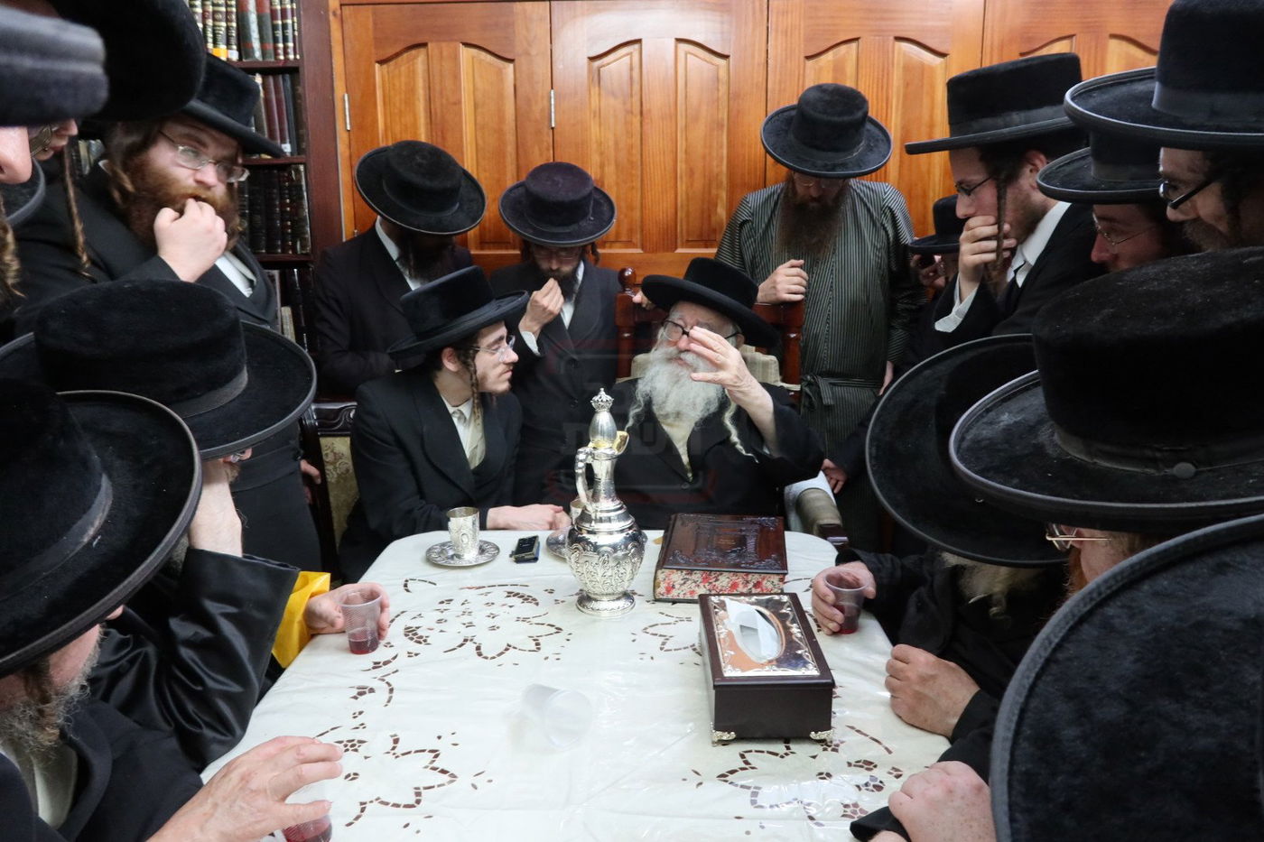 מעמד האדיר של קבלת פנים לאסיר הרב אריה מרדכי רבינוביץ 