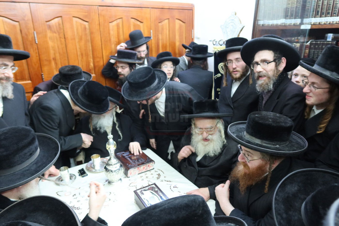 מעמד האדיר של קבלת פנים לאסיר הרב אריה מרדכי רבינוביץ 