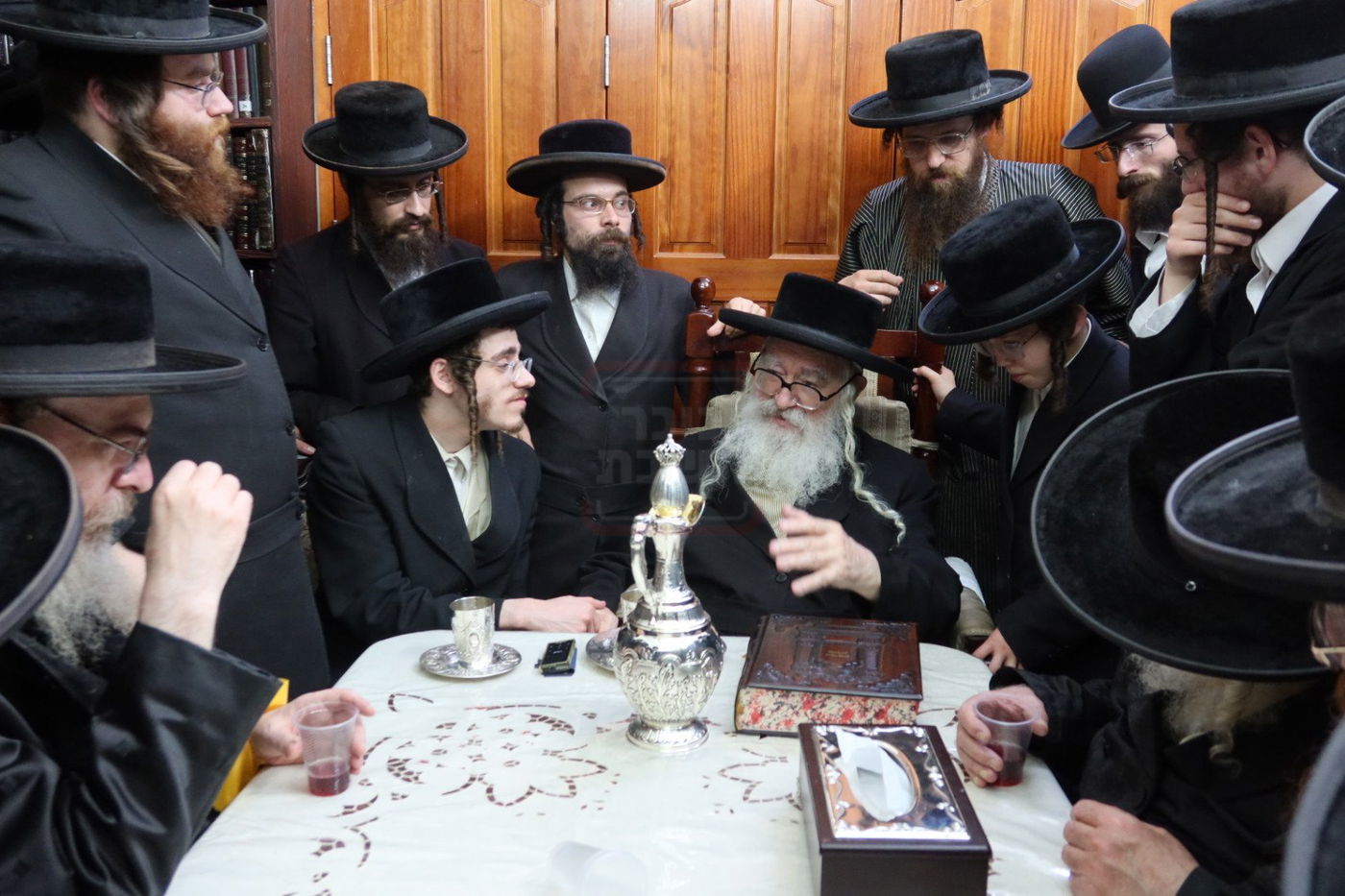 מעמד האדיר של קבלת פנים לאסיר הרב אריה מרדכי רבינוביץ 