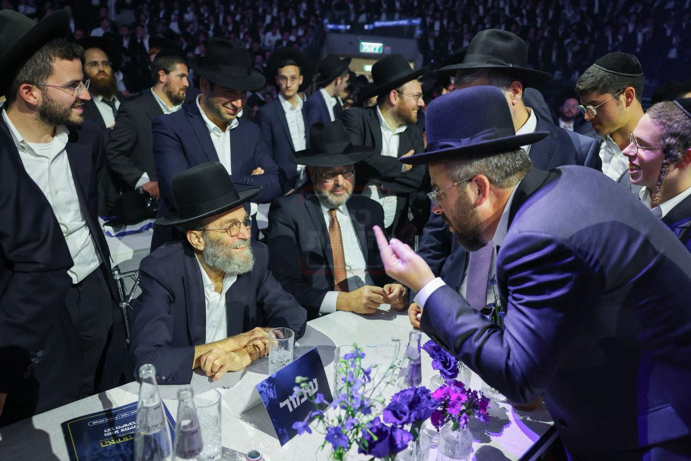 הנגיד שהתפלפל עם ראש הישיבה | 'זופניק בכיכר' עם כל התמונות, הנייעס והחשיפות של השבוע