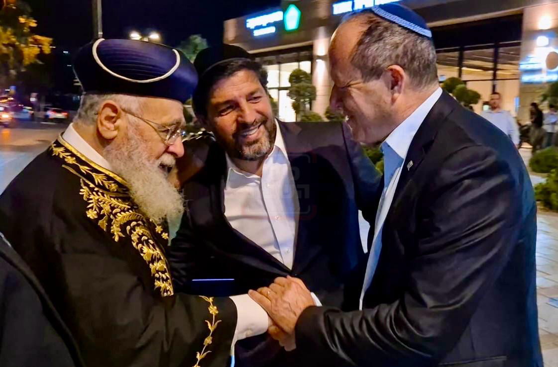 הנגיד שהתפלפל עם ראש הישיבה | 'זופניק בכיכר' עם כל התמונות, הנייעס והחשיפות של השבוע