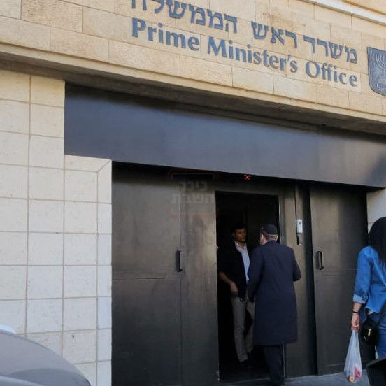 הנגיד שהתפלפל עם ראש הישיבה | 'זופניק בכיכר' עם כל התמונות, הנייעס והחשיפות של השבוע