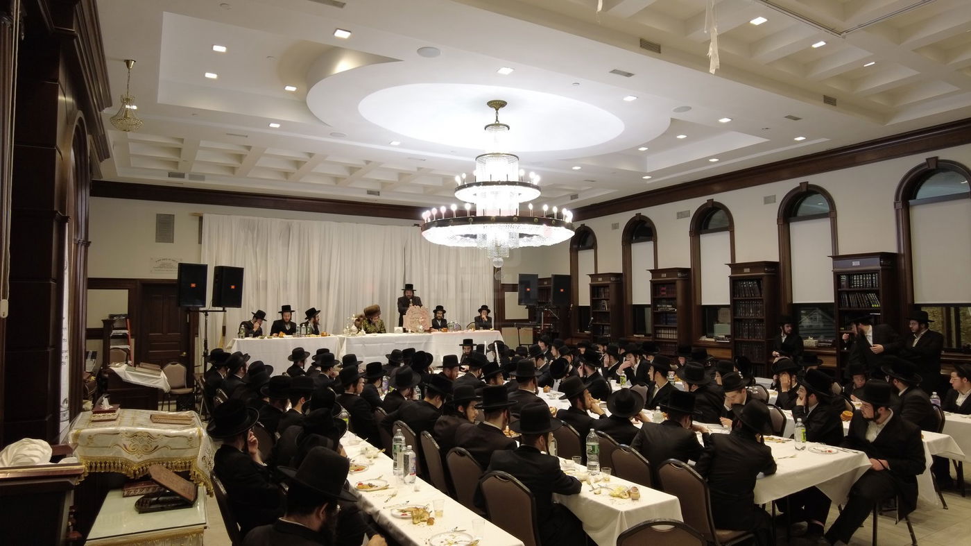 סיום ספר 'קדושת לוי' בחצה"ק סקולען לייקווד