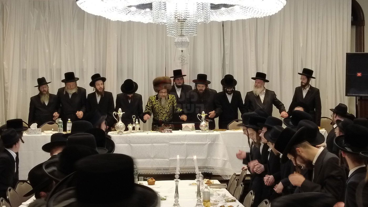 סיום ספר 'קדושת לוי' בחצה"ק סקולען לייקווד