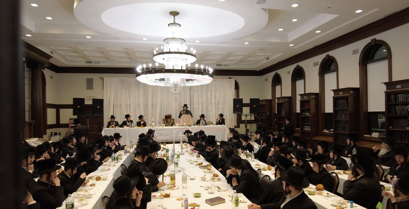 סיום ספר 'קדושת לוי' בחצה"ק סקולען לייקווד