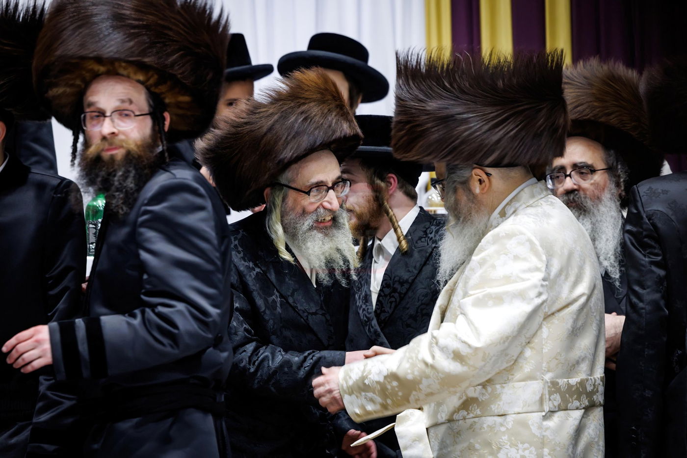 האדמו"ר מויז'ניץ ווילאמסבורג בשמחת בית סאטמר