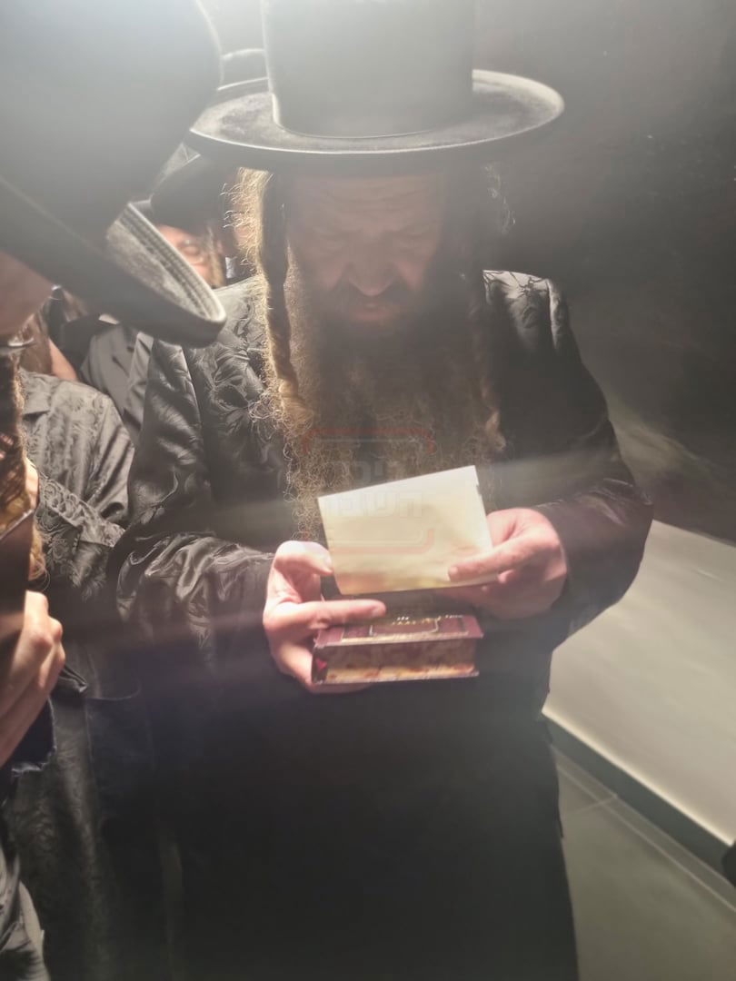 הגה"צ אב"ד קאלוב ביתר במסע הקודש להונגריה