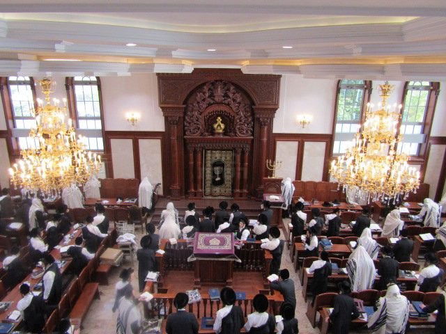 הרה"ג ר' דוד רוקח בביקור בלונדון