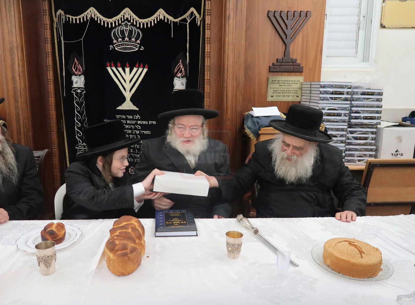 שמחת בר המצווה לנכד גאב"ד פרדס כץ 