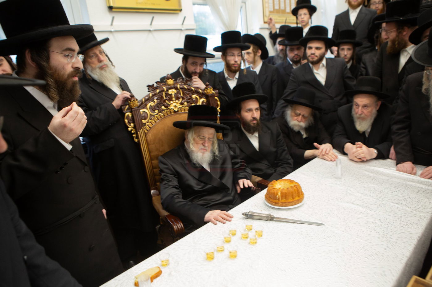 האדמו"ר ממונקאטש בביקור בלונדון