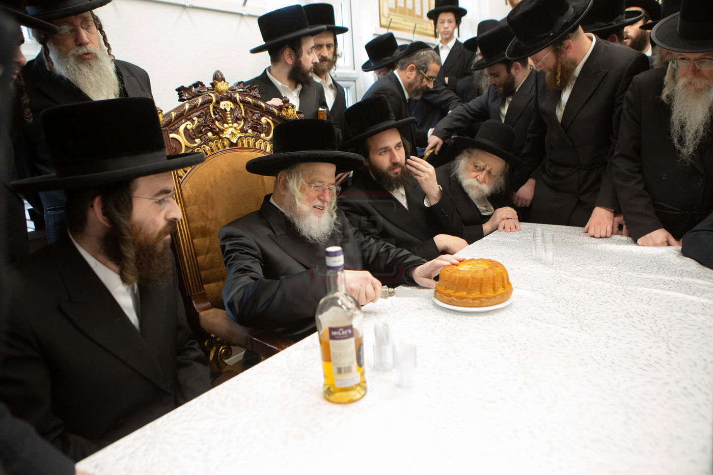 האדמו"ר ממונקאטש בביקור בלונדון