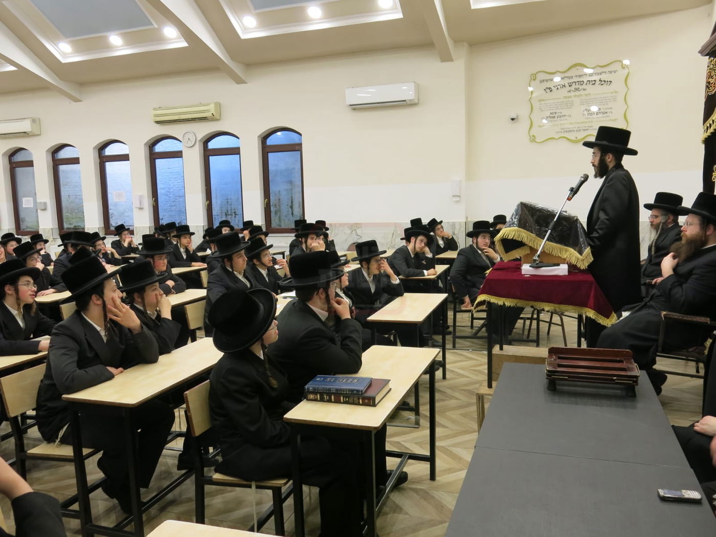 הרה"ג ר' חיים מאיר רוקח בביקור באנטווערפן