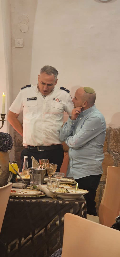 הח"כ שברח מריאיון | 'זופניק בכיכר' עם כל התמונות, הנייעס והחשיפות של השבוע