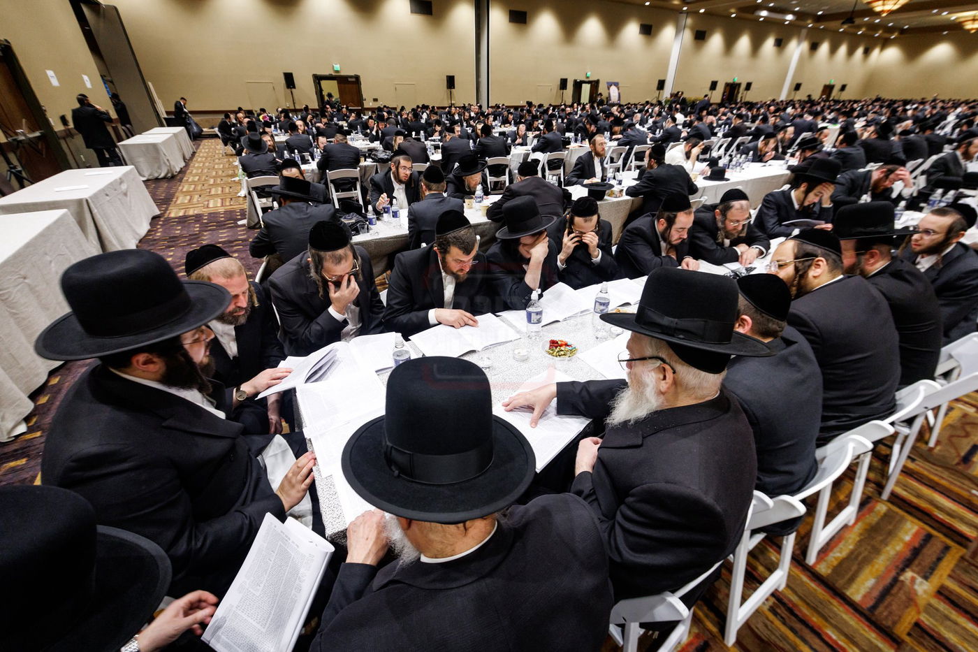 סיום חצי ש"ס בסאטמר