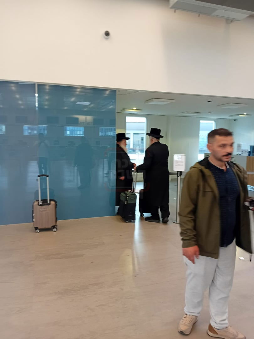 הח"כ שברח מריאיון | 'זופניק בכיכר' עם כל התמונות, הנייעס והחשיפות של השבוע