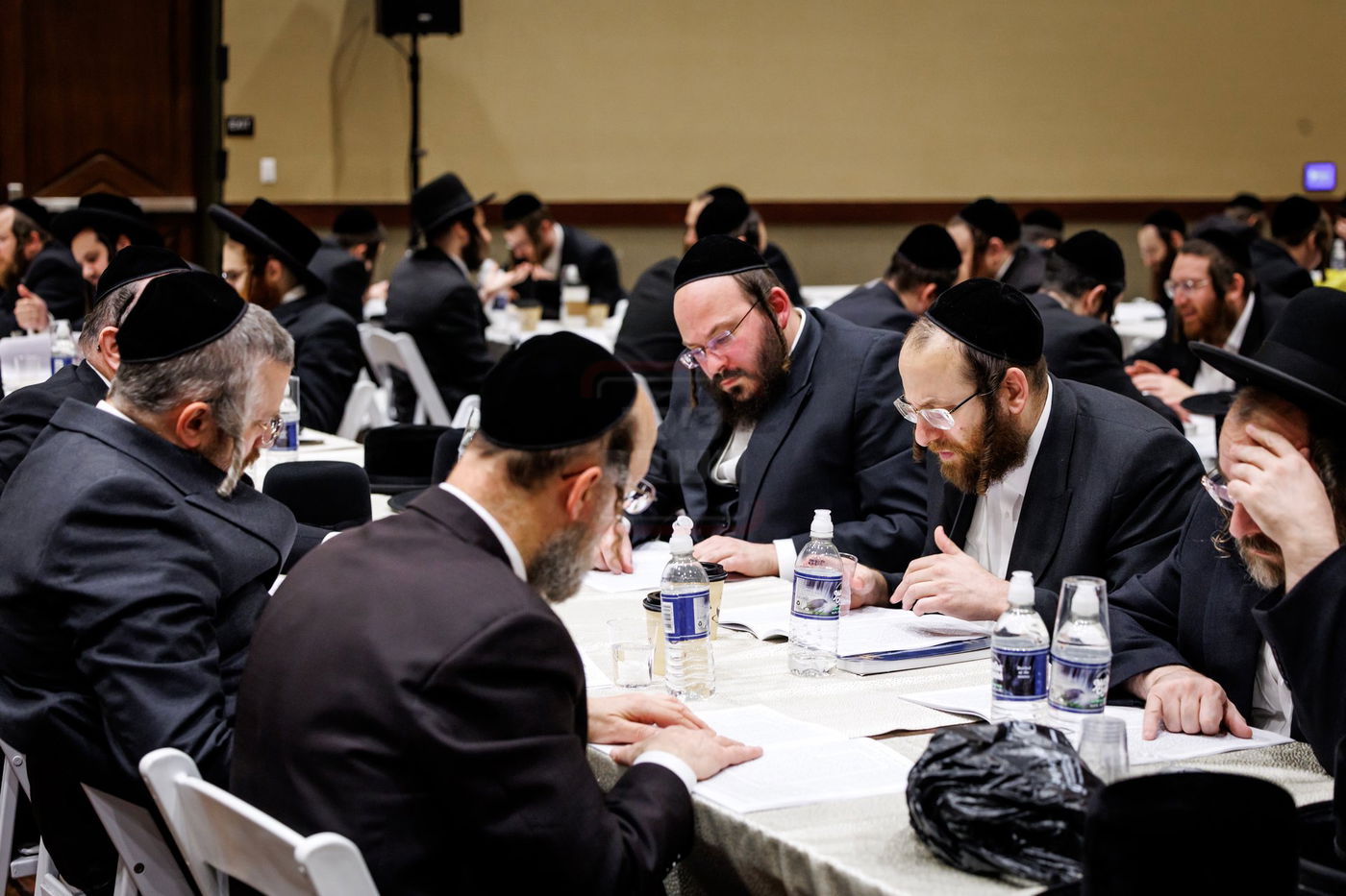 סיום חצי ש"ס בסאטמר