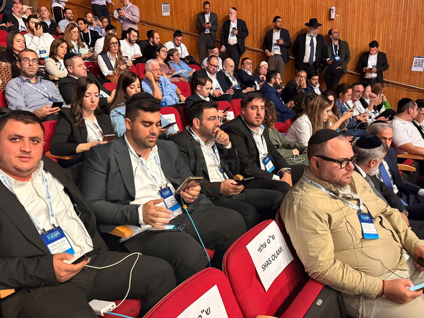 הח"כ שברח מריאיון | 'זופניק בכיכר' עם כל התמונות, הנייעס והחשיפות של השבוע