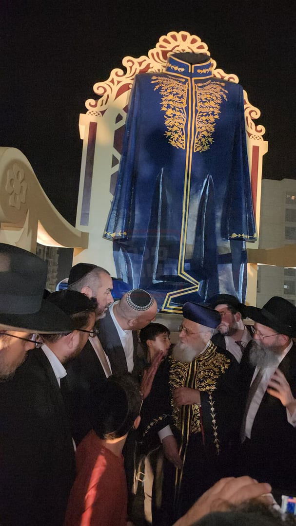 הח"כ שברח מריאיון | 'זופניק בכיכר' עם כל התמונות, הנייעס והחשיפות של השבוע