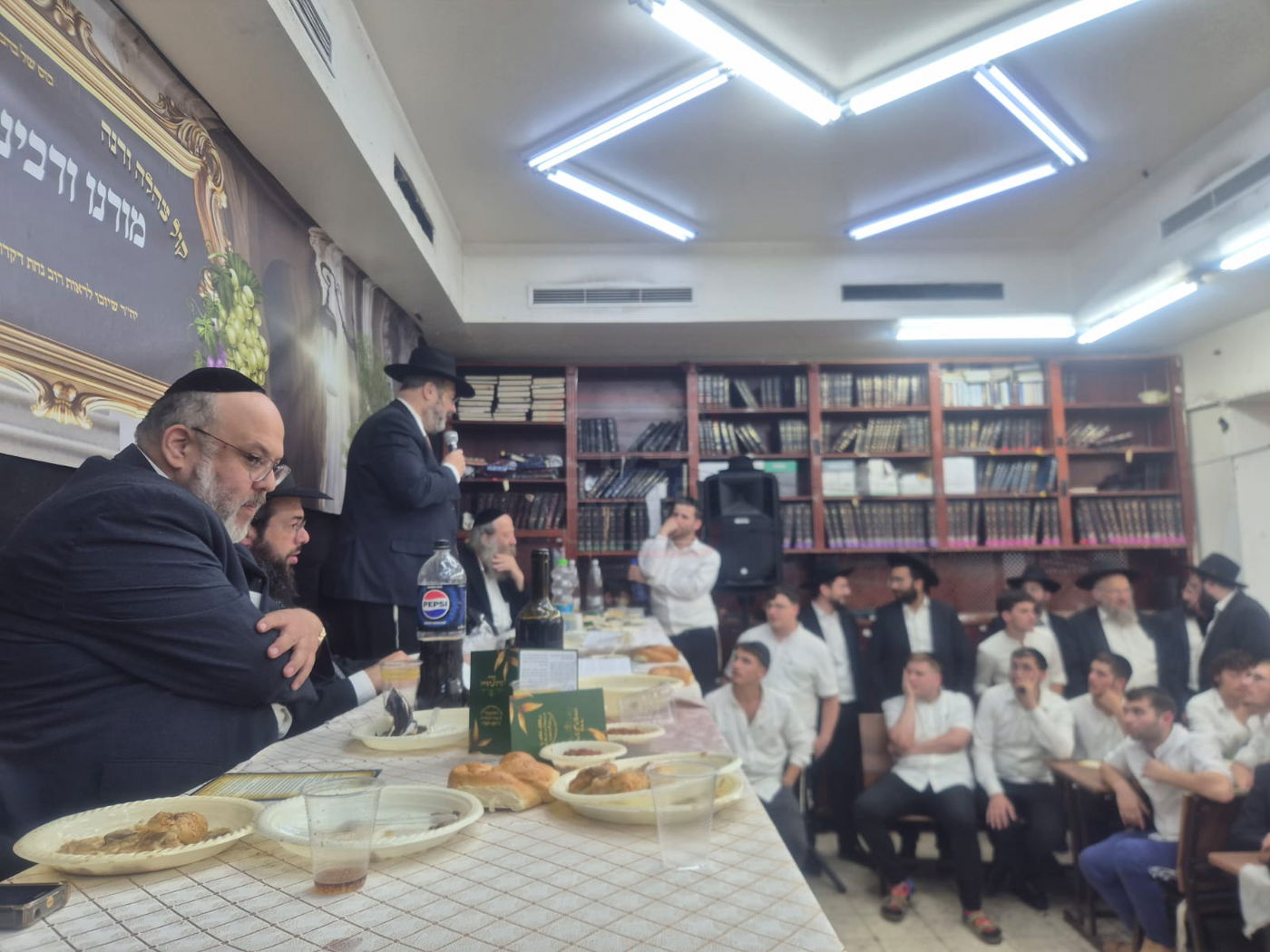 הח"כ שברח מריאיון | 'זופניק בכיכר' עם כל התמונות, הנייעס והחשיפות של השבוע