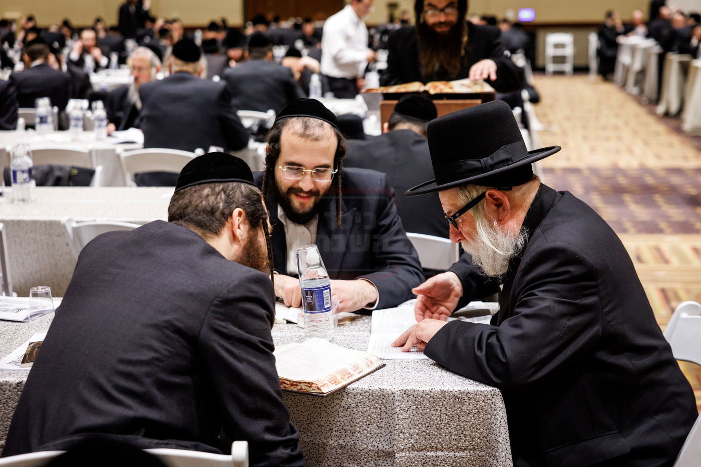 סיום חצי ש"ס בסאטמר