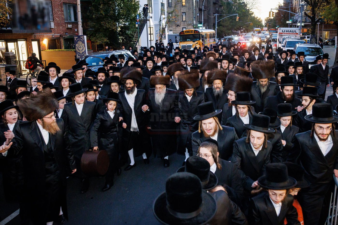 שמחת נישואי נכדת האדמו"ר מבאבוב 45