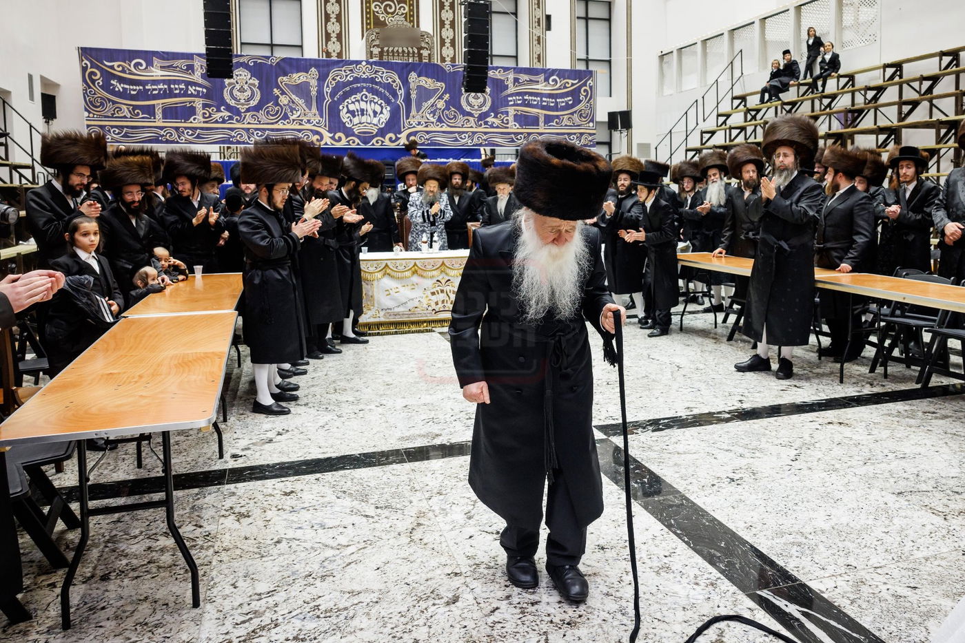 שמחת נישואי נכדת האדמו"ר מבאבוב 45