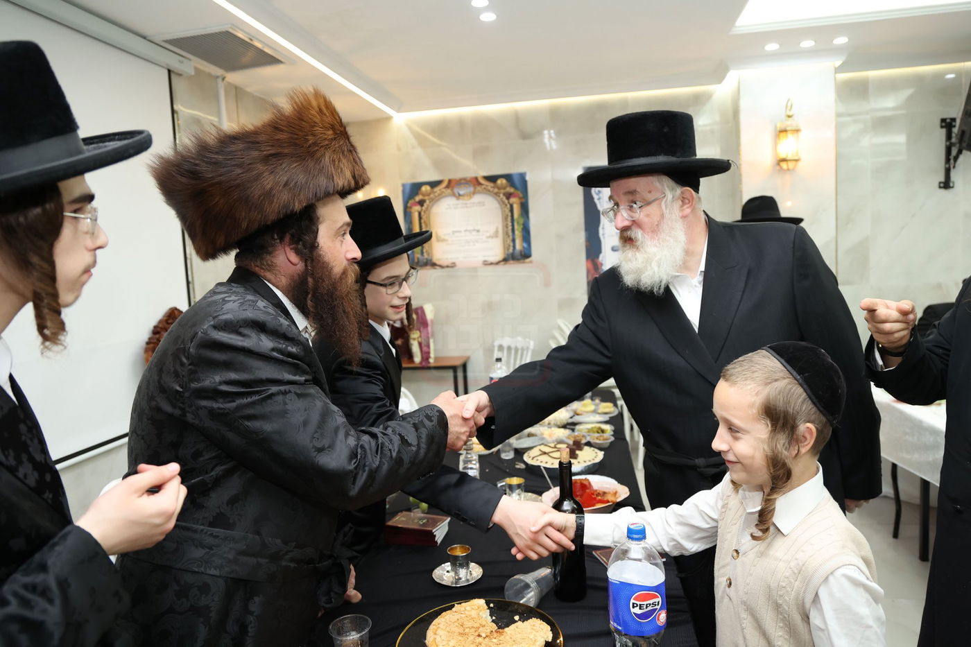 שמחת הבר מצוה לבן הרב אלימלך וייס 