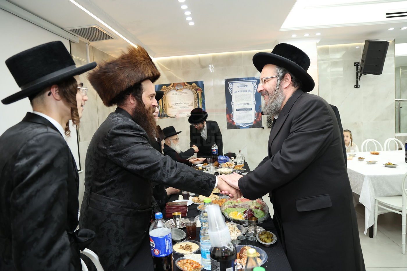 שמחת הבר מצוה לבן הרב אלימלך וייס 