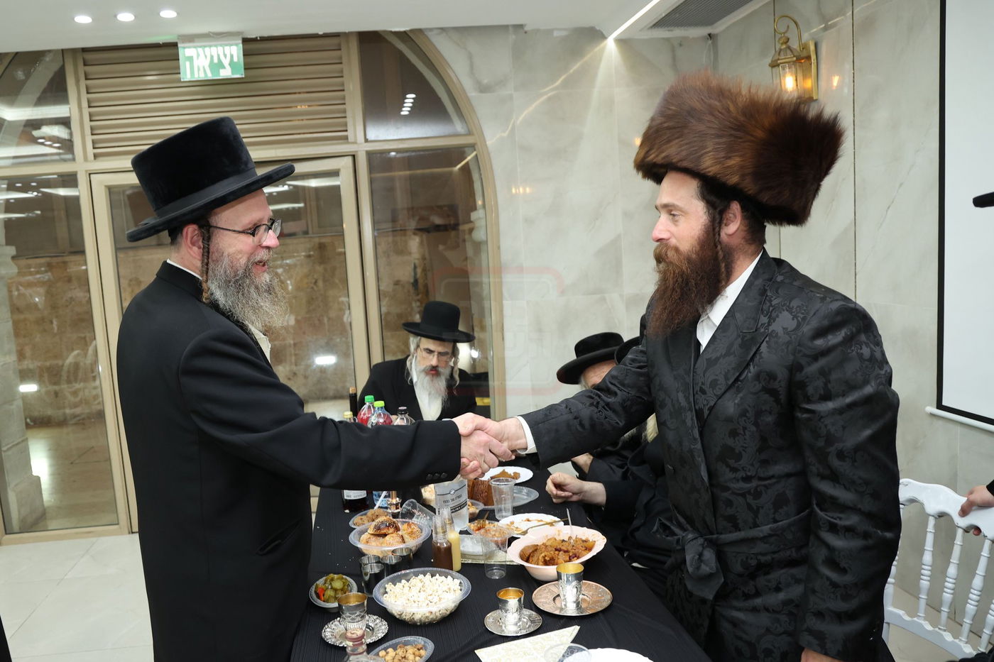 שמחת הבר מצוה לבן הרב אלימלך וייס 