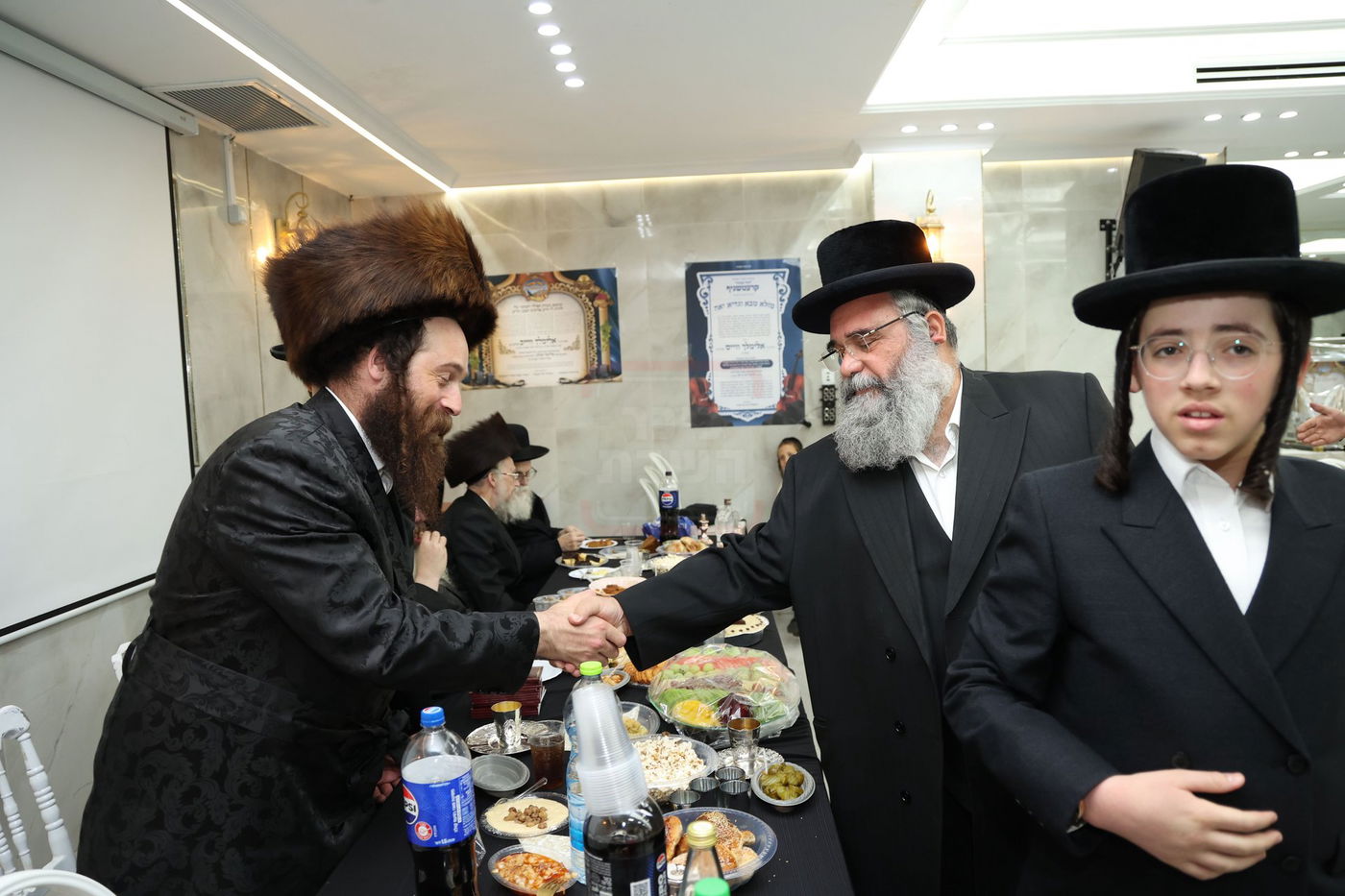 שמחת הבר מצוה לבן הרב אלימלך וייס 