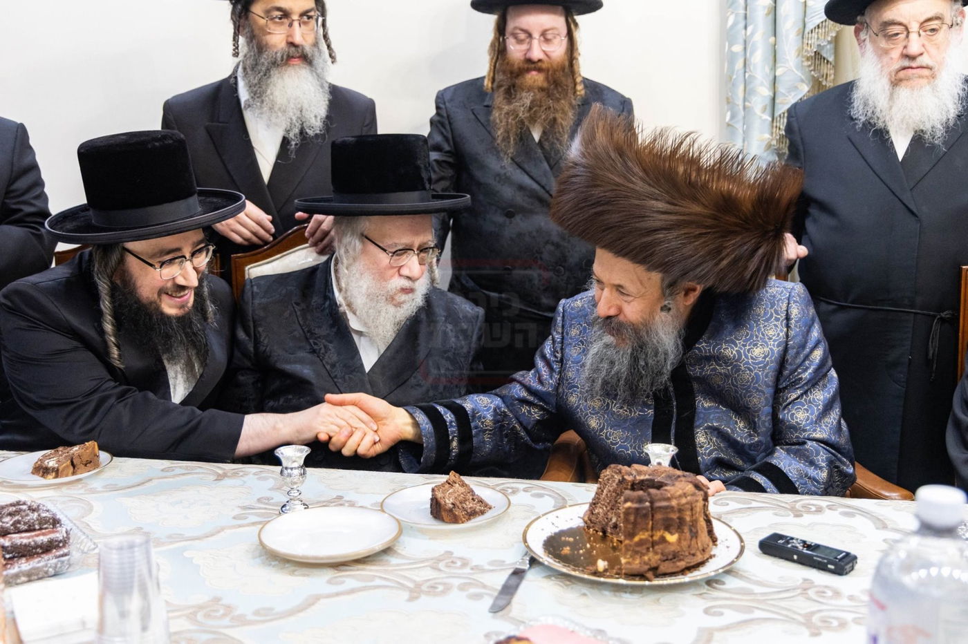 שמחת הווארט והתנאים לנכד האדמו"ר מבאבוב 45