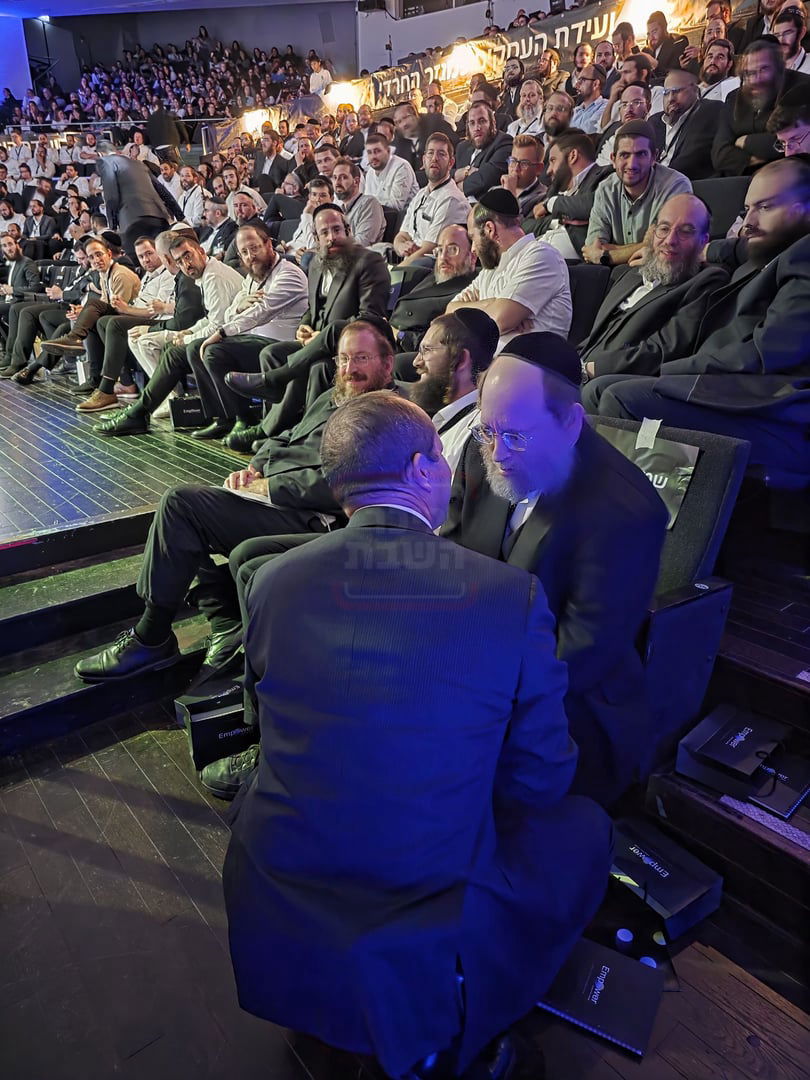 בתוך חודשיים הרכב נגנב פעמיים | 'זופניק בכיכר' עם כל התמונות, הנייעס והחשיפות של השבוע