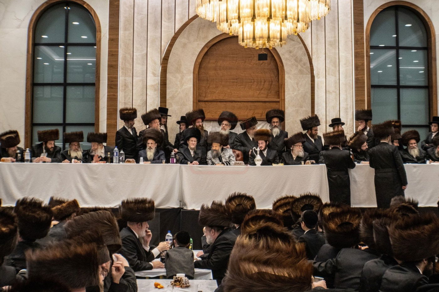 שמחת הווארט והתנאים לנכד האדמו"ר מבאבוב 45