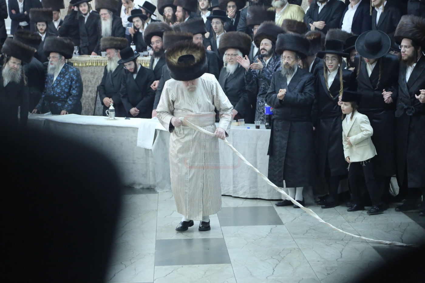 שמחת נישואי נכדת האדמו"ר מלעלוב ארה"ב