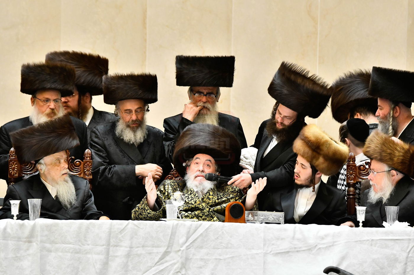 שמחת אירוסי נכד האדמו"ר מויז'ניץ