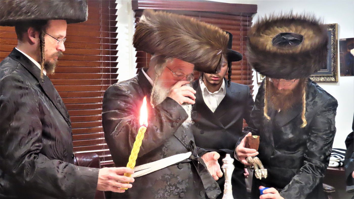 האדמו"ר מנדבורנה ירושלים בארה"ב