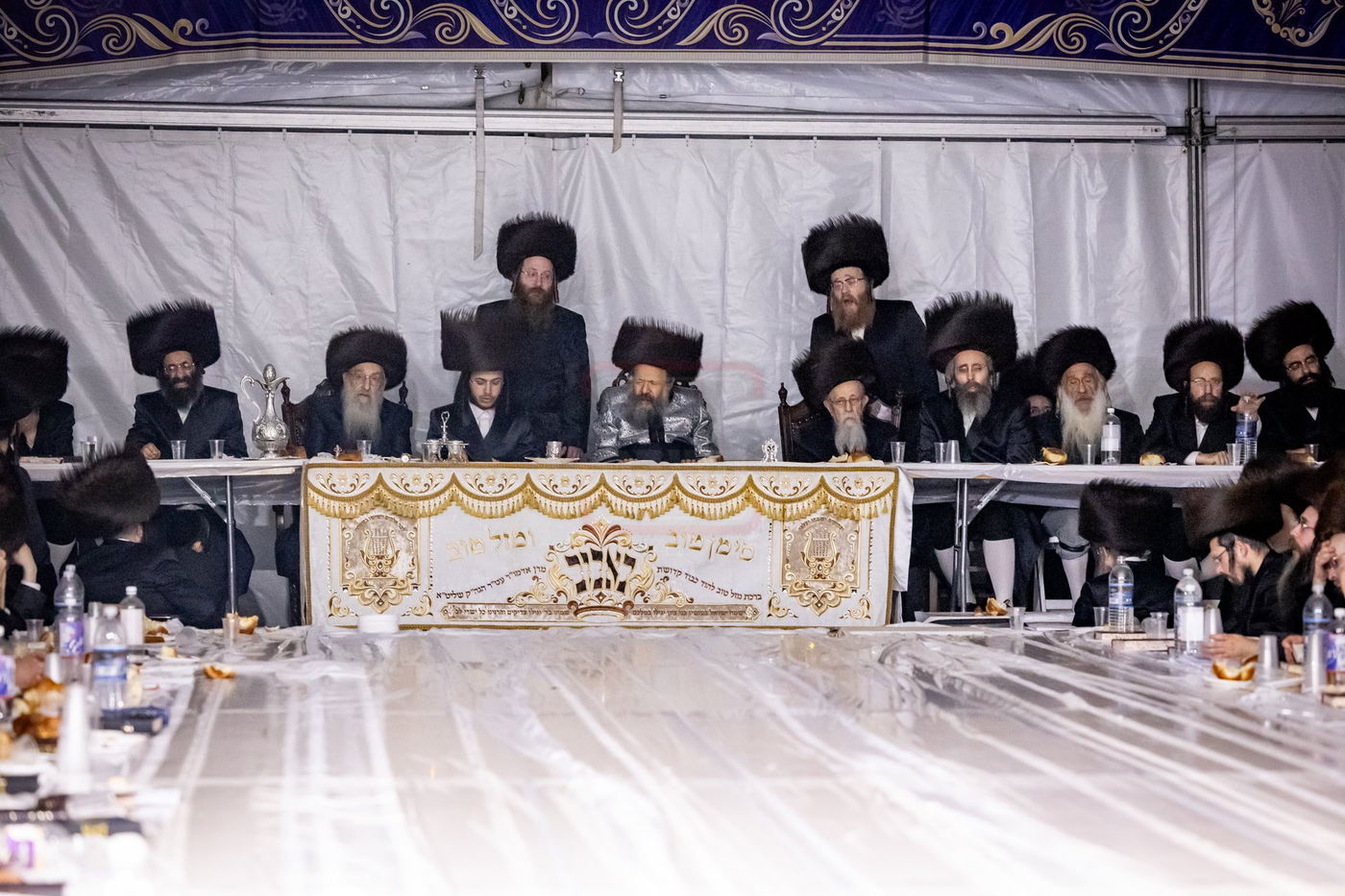 האדמו"ר מבאבוב 45 בשב"ק בעיר יוניאן