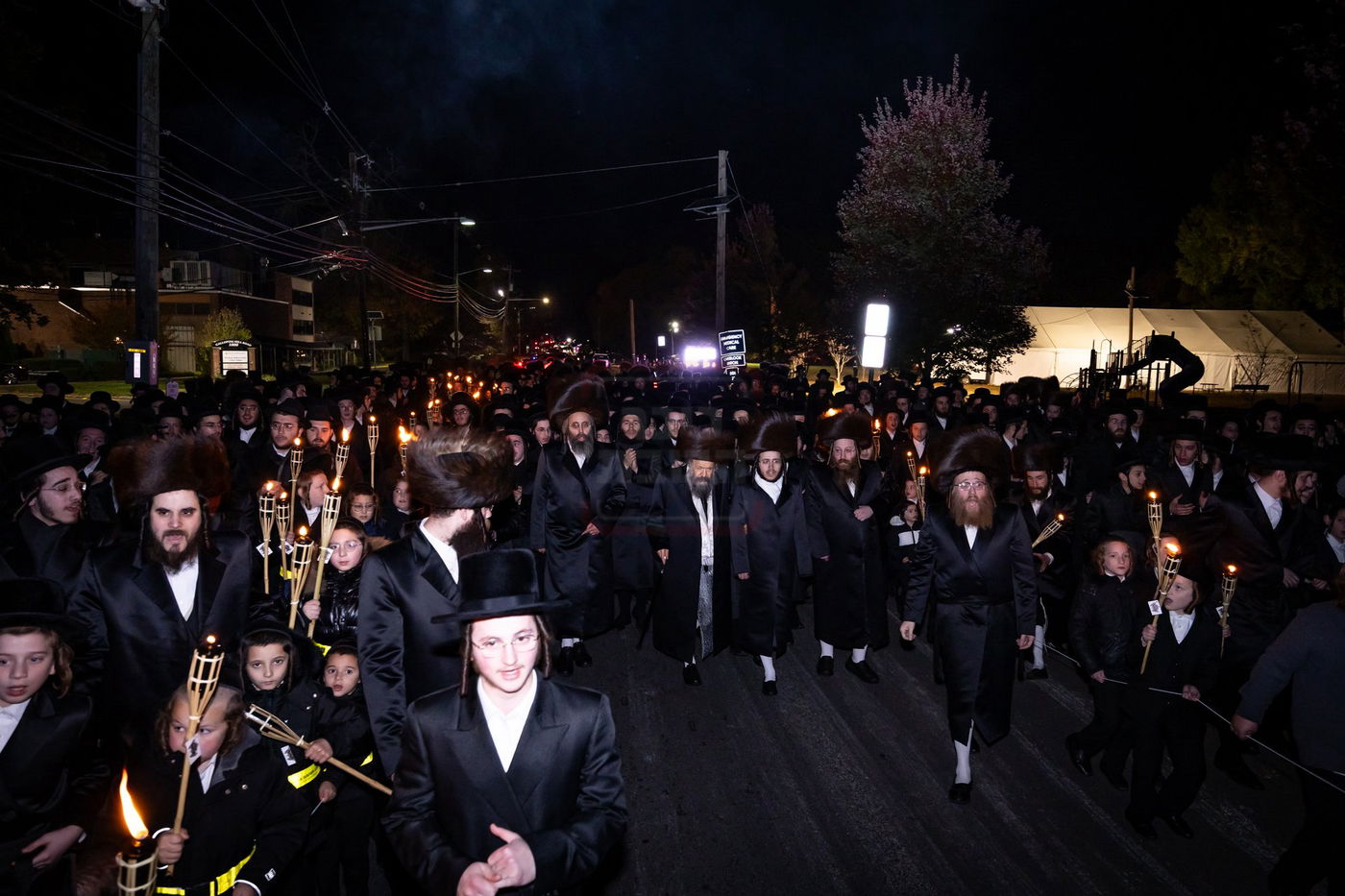 האדמו"ר מבאבוב 45 בשב"ק בעיר יוניאן