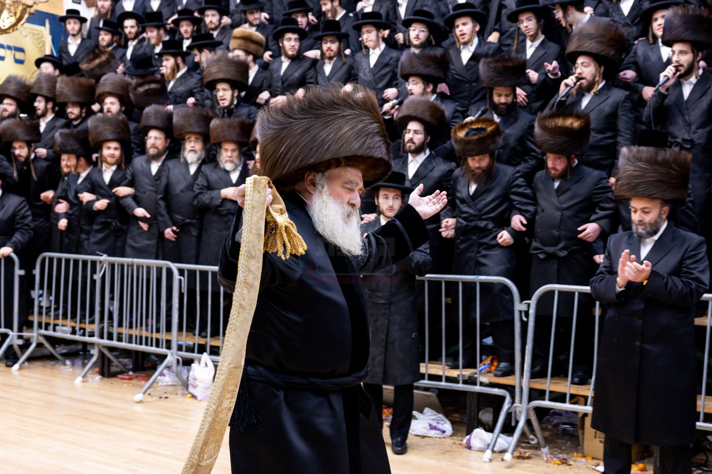 שמחת בית קראלי - ברעזשאן - אולם - זאליזשא - זלאטשוב