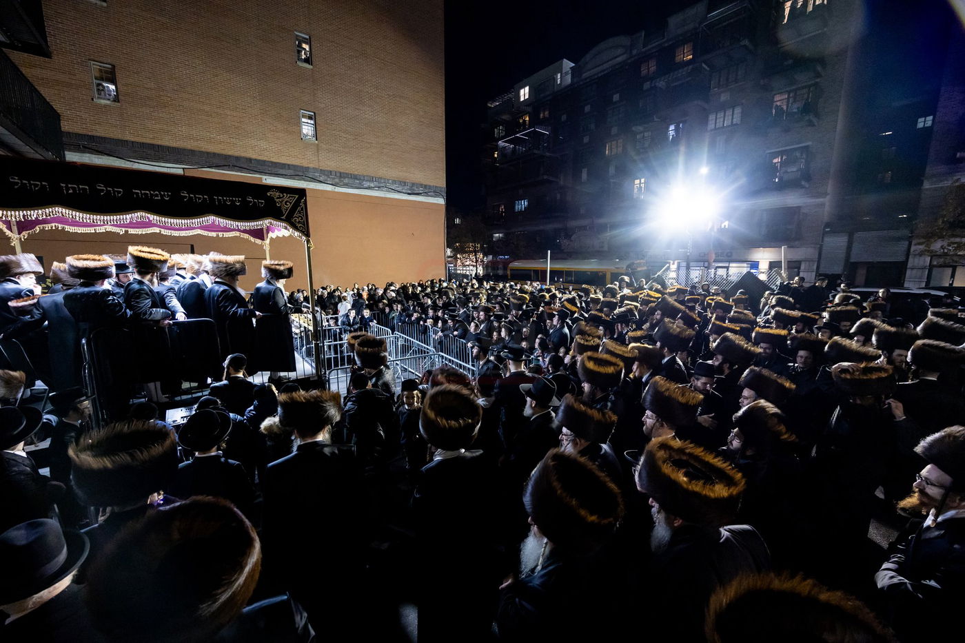 שמחת בית קראלי - ברעזשאן - אולם - זאליזשא - זלאטשוב