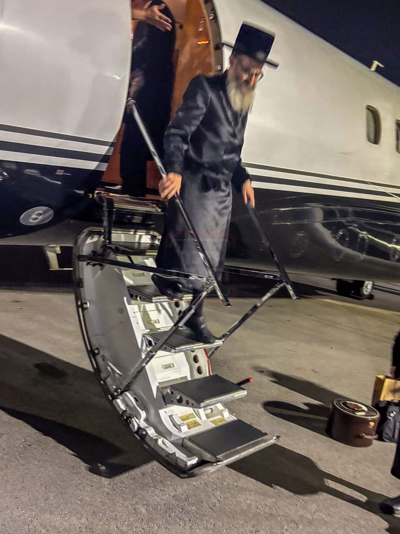 מסע האדמורי"ם מבאבוב 45 וגיסו האדמו"ר מראחמיסטריווקא לשיקאגו 