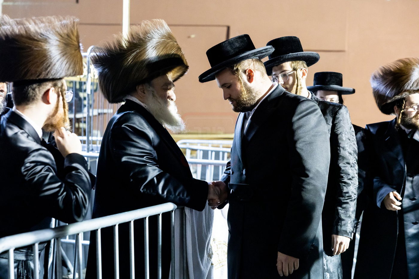 שמחת בית קראלי - ברעזשאן - אולם - זאליזשא - זלאטשוב