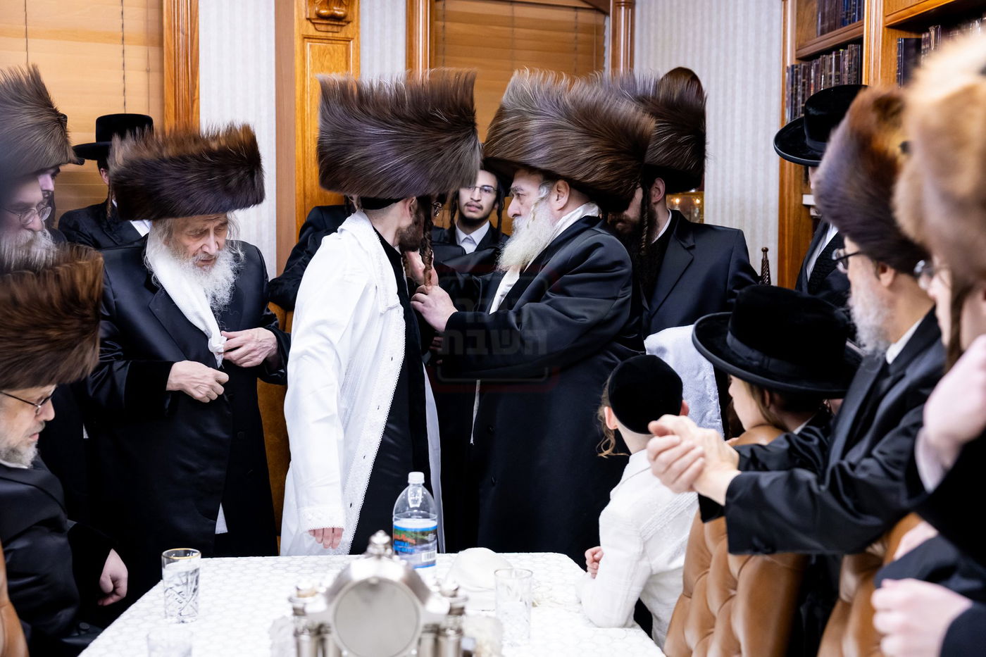 שמחת בית קראלי - ברעזשאן - אולם - זאליזשא - זלאטשוב