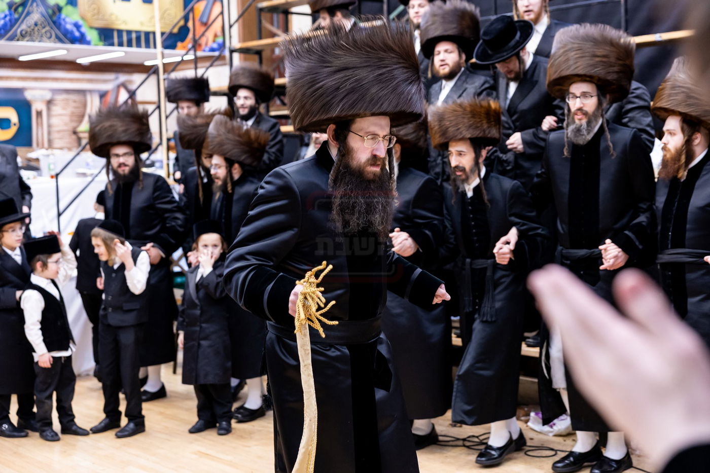 שמחת בית קראלי - ברעזשאן - אולם - זאליזשא - זלאטשוב