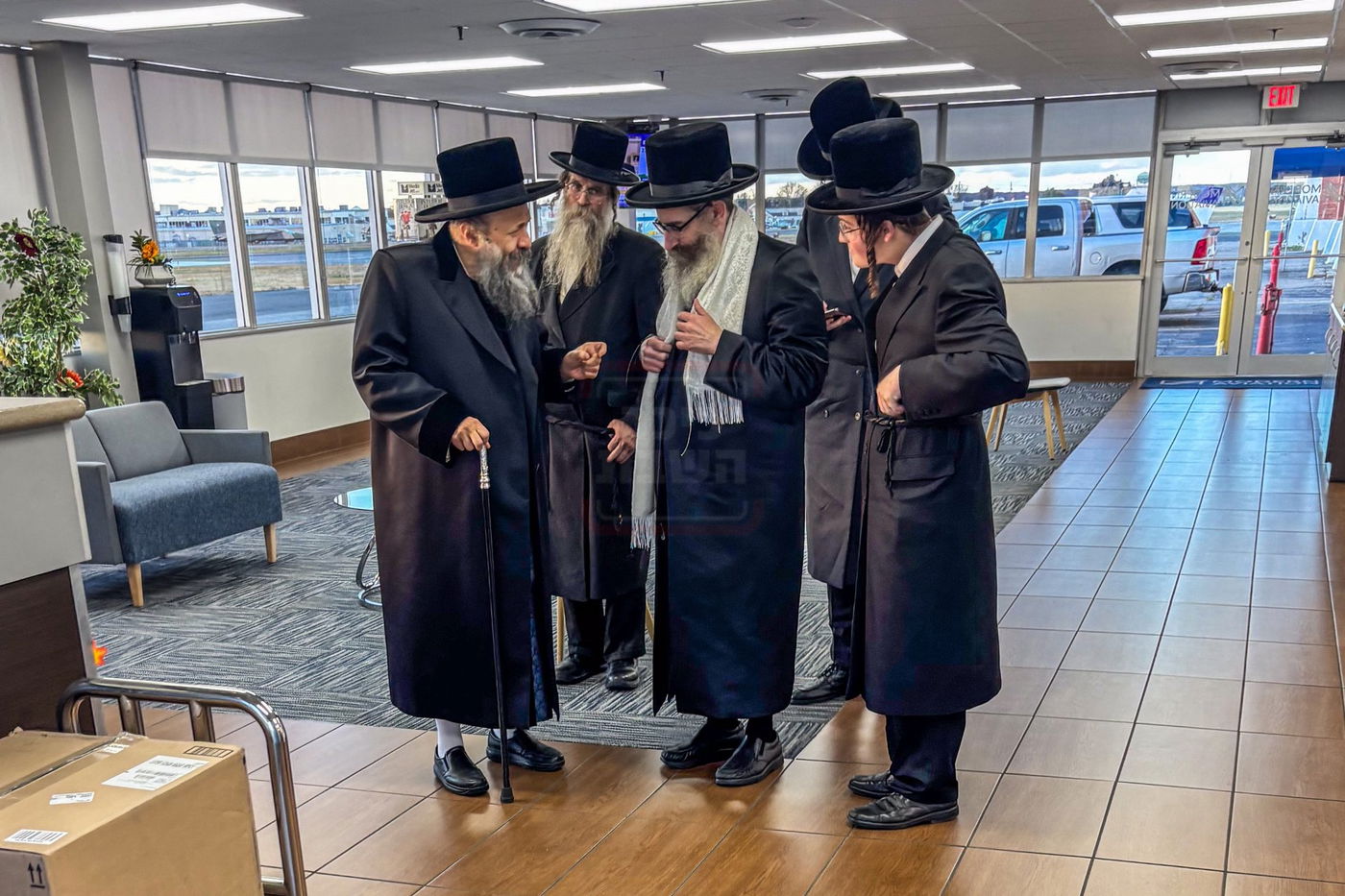 מסע האדמורי"ם מבאבוב 45 וגיסו האדמו"ר מראחמיסטריווקא לשיקאגו 