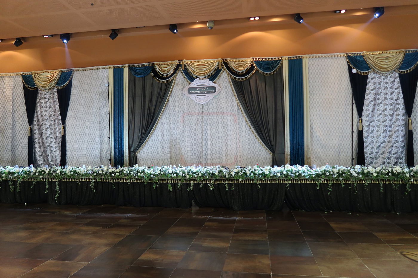 שמחת נישואי נכד האדמו"ר רבי יחיאל אבוחצירא 