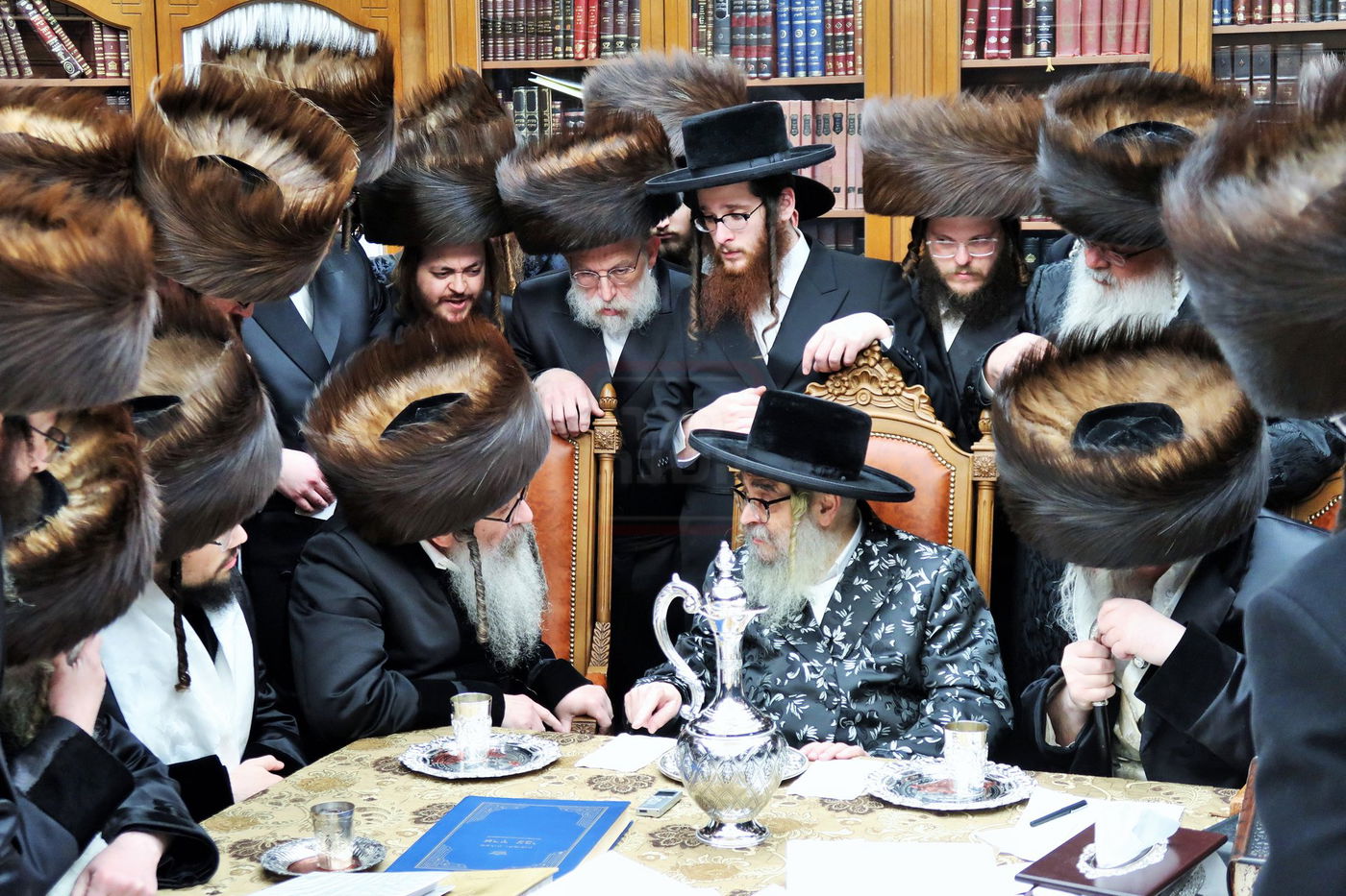 האדמו"רים מספינקא וראחוב בביקור אצל האדמו"ר מסאטמר