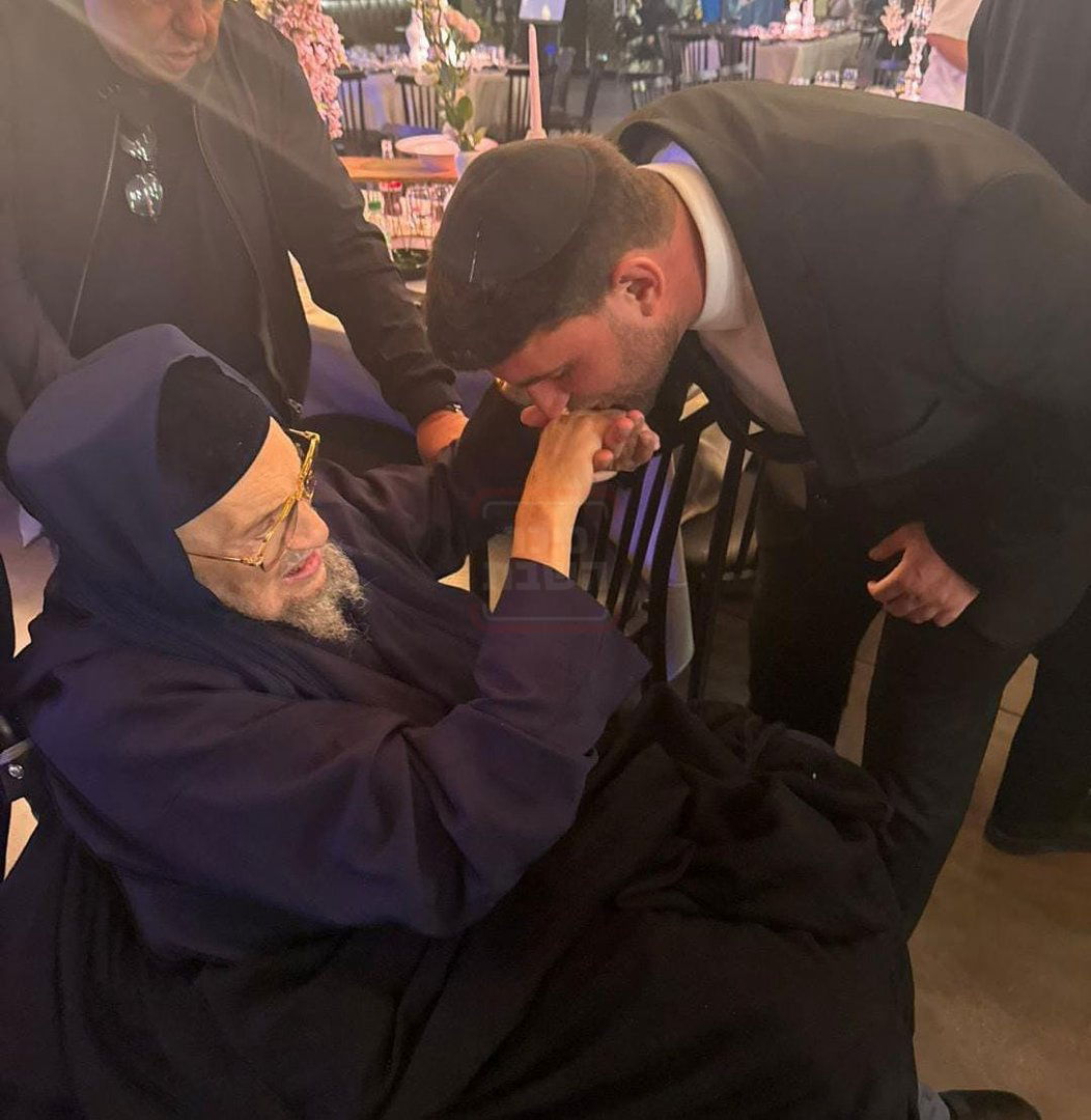 מה חיפשו החוקרים בבית העוזר החרדי? | 'זופניק בכיכר' עם כל התמונות, הנייעס והחשיפות של השבוע