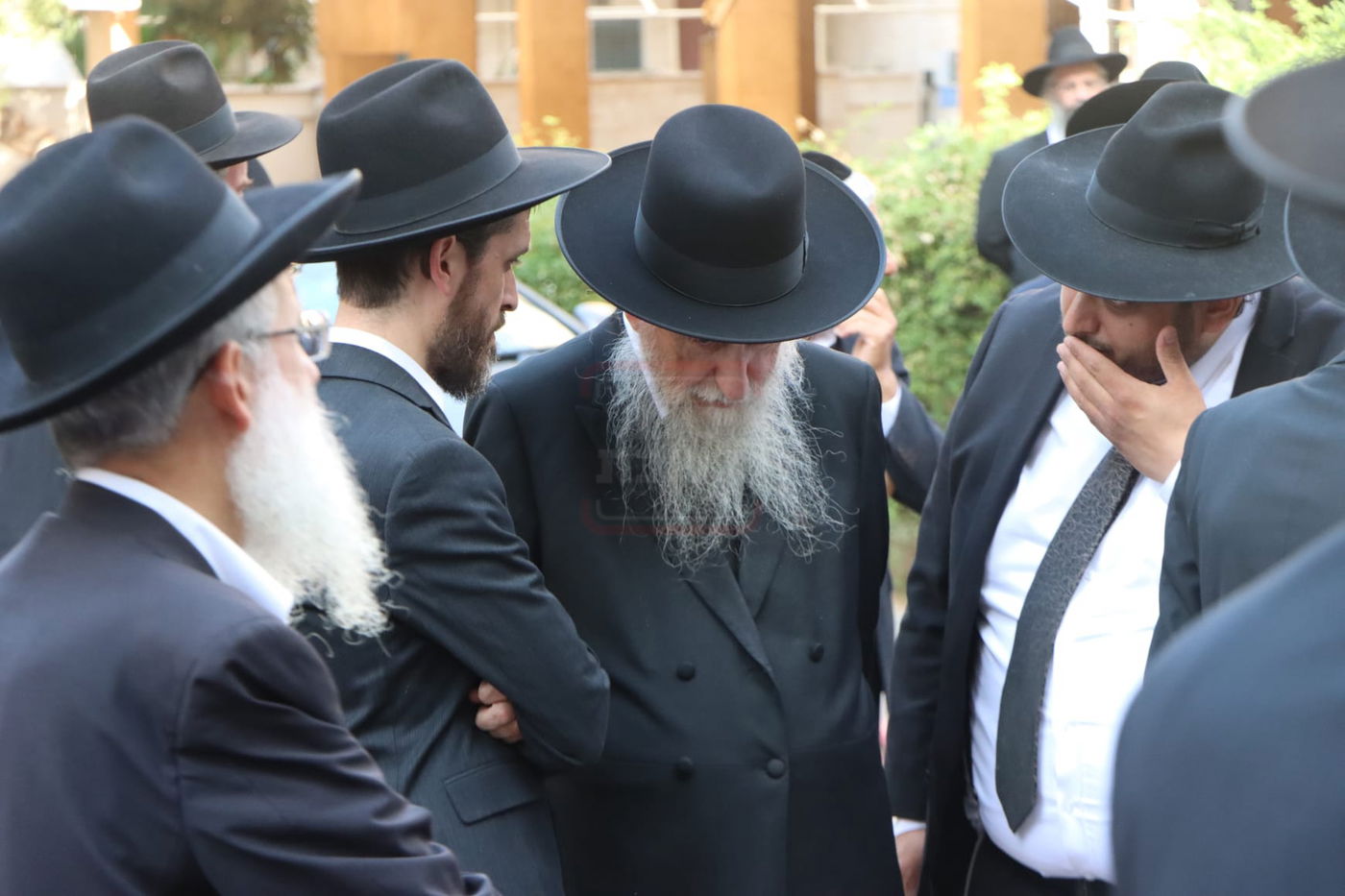 הלוויית הגאון רבי אליהו רפול זצ"ל